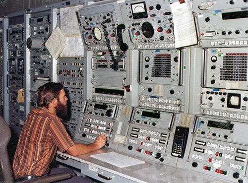 Hamish Lindsay at Transmitter controls
