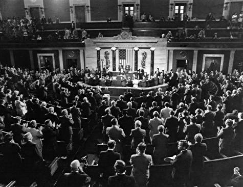 Apollo 15 crew addresses US Congress