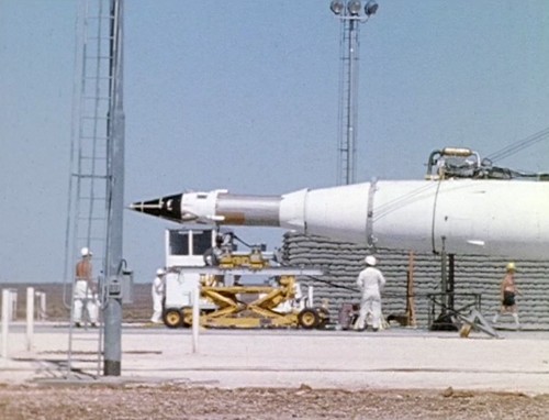 Raising the launch vehicle